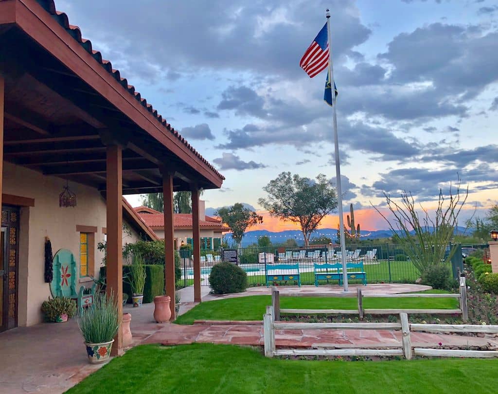 Rancho de los Caballeros - Entrance